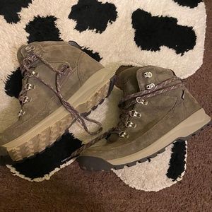 Danner adrika hiking boots